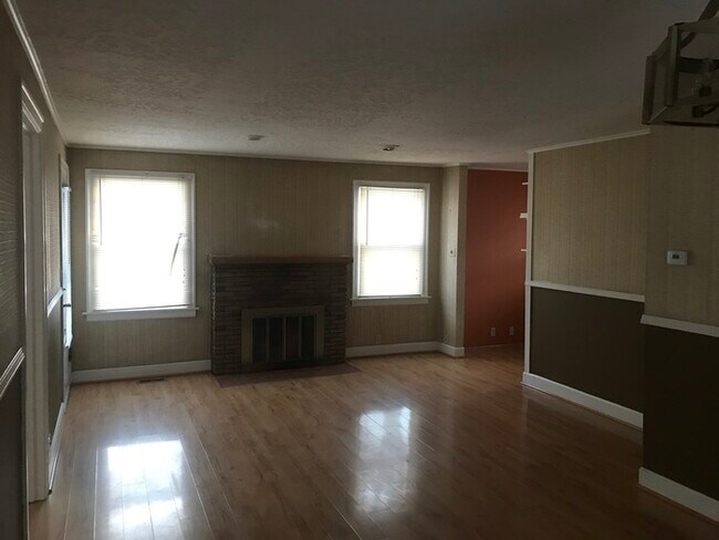 Foto del edificio - 116 Burlington Ave