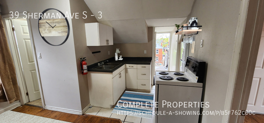 Building Photo - All Inclusive 1 Bedroom - Lots of Storage ...