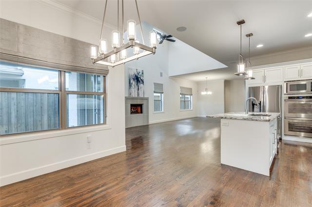 Foto del edificio - 6520 Del Norte Ln