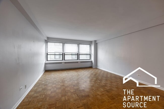 Photo - 4180 North Marine Drive #312 Apartment