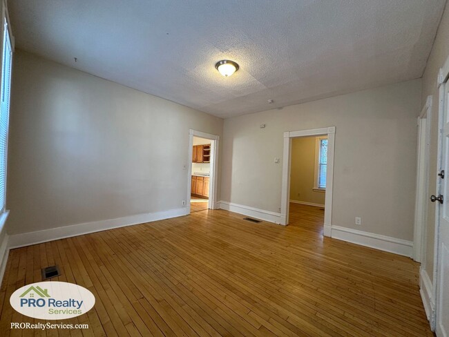 Foto del edificio - 2208 NE 2nd St