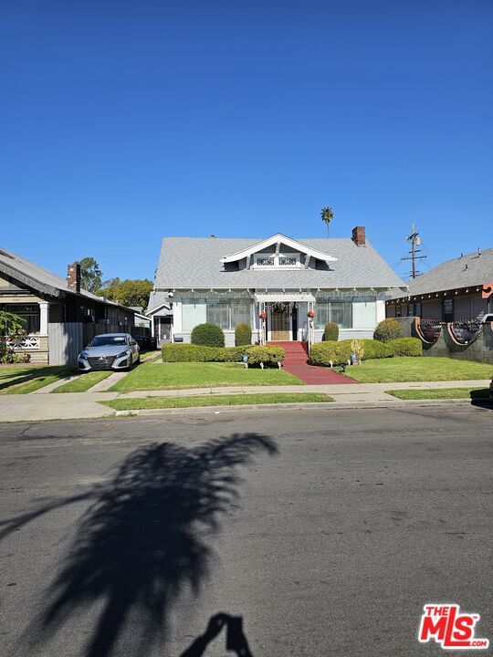 Building Photo - 2059 W 29th St