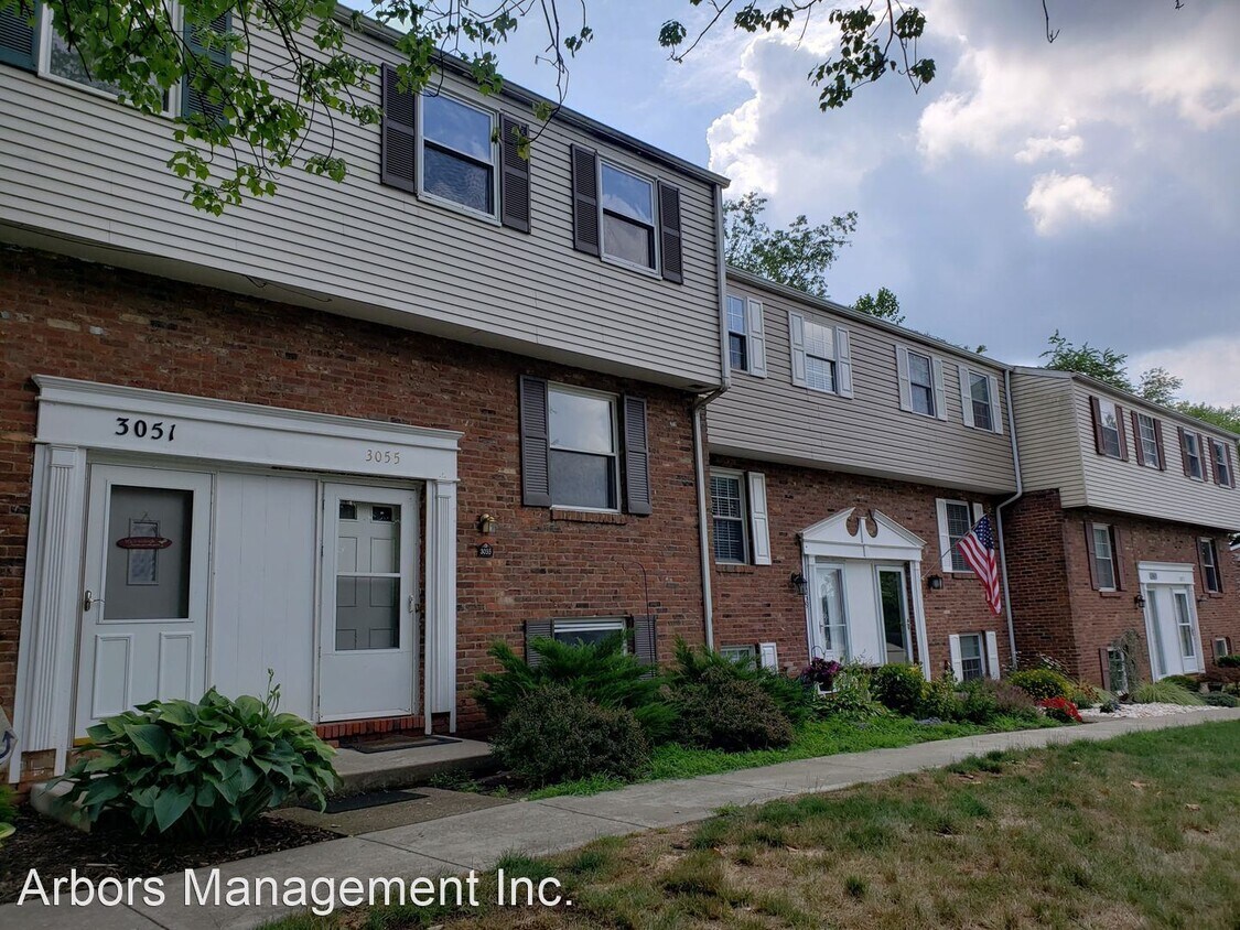 Primary Photo - 3 br, 1.5 bath House - 3055 DARA DRIVE