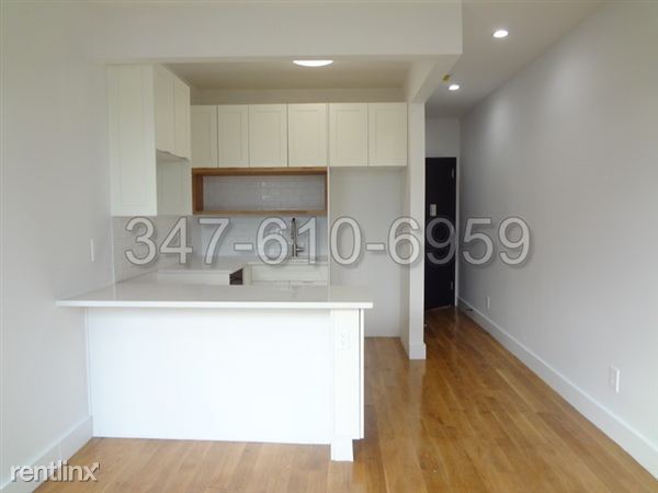 Building Photo - 1044 Lafayette Ave