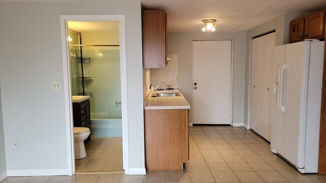 Foto del edificio - 145 Pleasant St