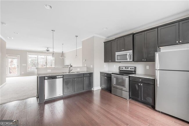 Foto del edificio - 766 Liberty Commons Dr NW