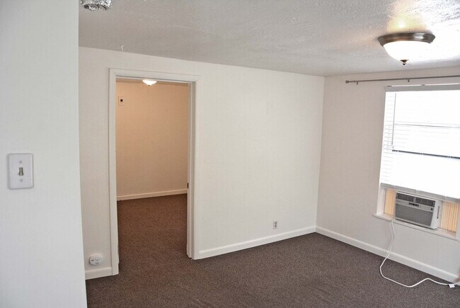 Foto del edificio - 304 E 950 S St