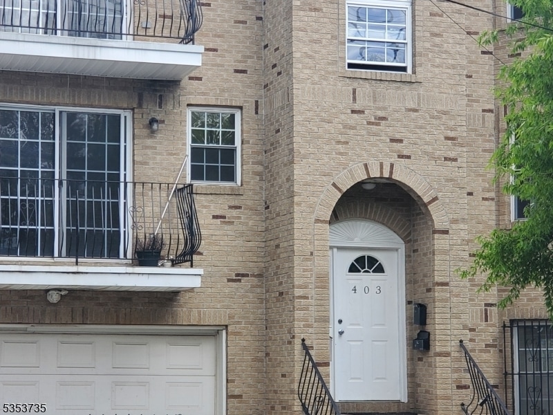 Primary Photo - 403 New St