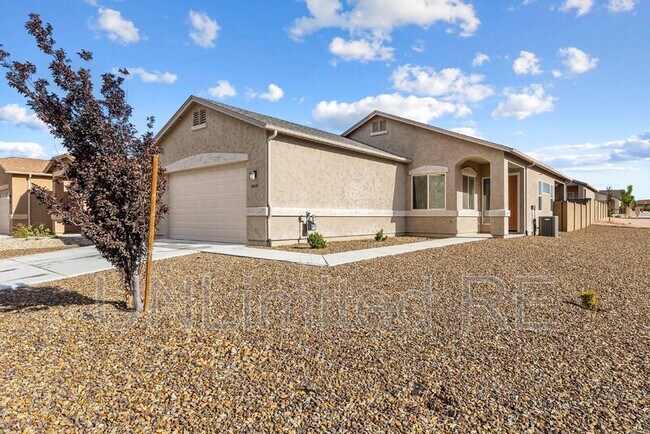 Foto del edificio - 6041 Livingston Loop