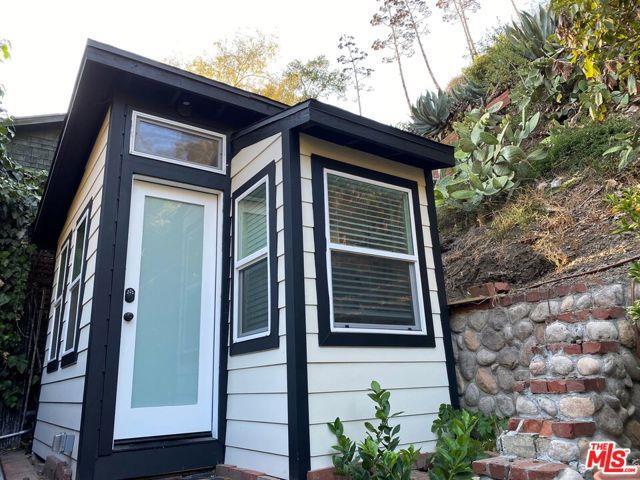 Foto principal - 9859 Easton Dr