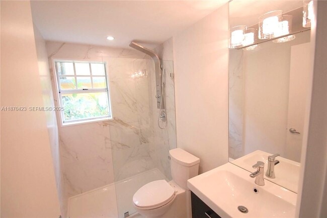 Building Photo - 1255 Pennsylvania Ave