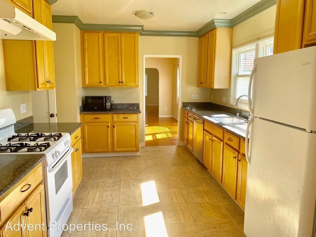 Building Photo - 2 br, 1 bath House - 336 45th St