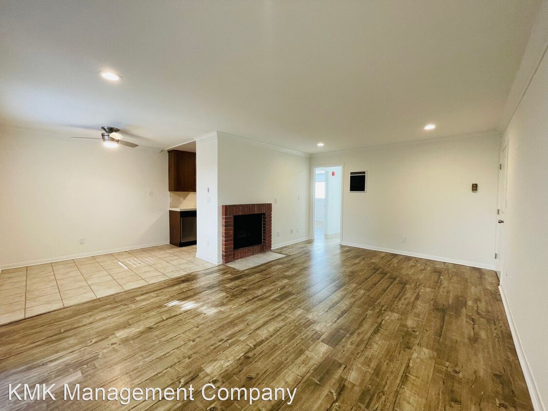 Foto principal - 2 br, 2 bath Apartment - 3344 Canfield Ave...
