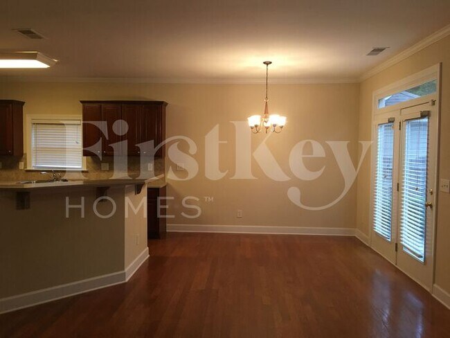 Building Photo - 3175 The Commons Dr