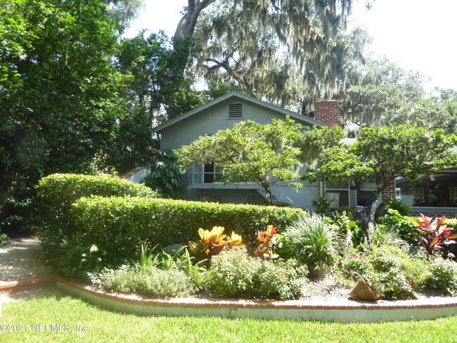 Building Photo - 6408 San Jose Blvd W