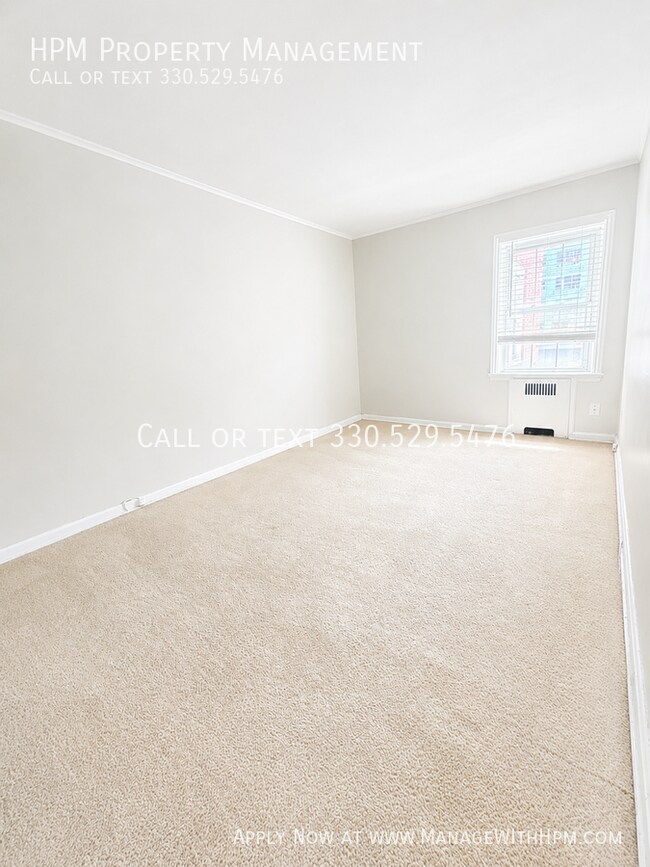 Foto del edificio - 3363 Warrensville Center Rd