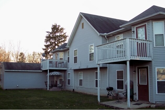 Foto del edificio - 3748 Woodford Ave NW