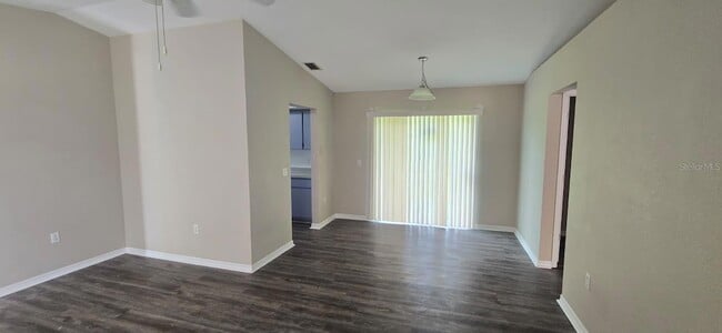 Building Photo - 5498 Montego Ln