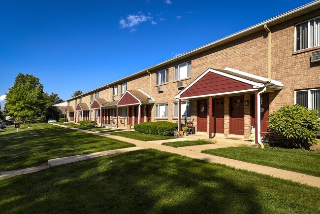 Edificio residencial - Independence Crossing Apartments