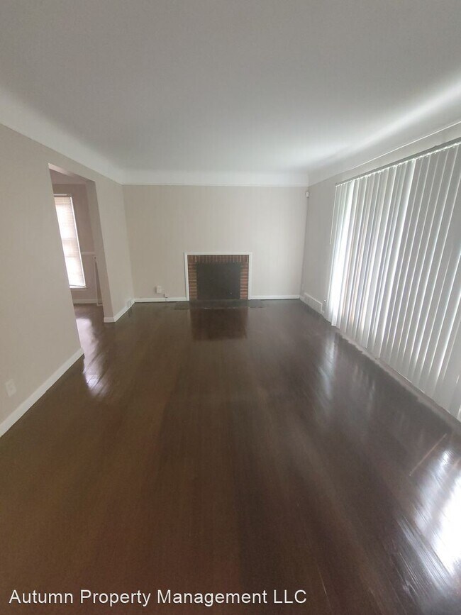 Foto del edificio - 3 br, 1 bath House - 14812 Heyden Street