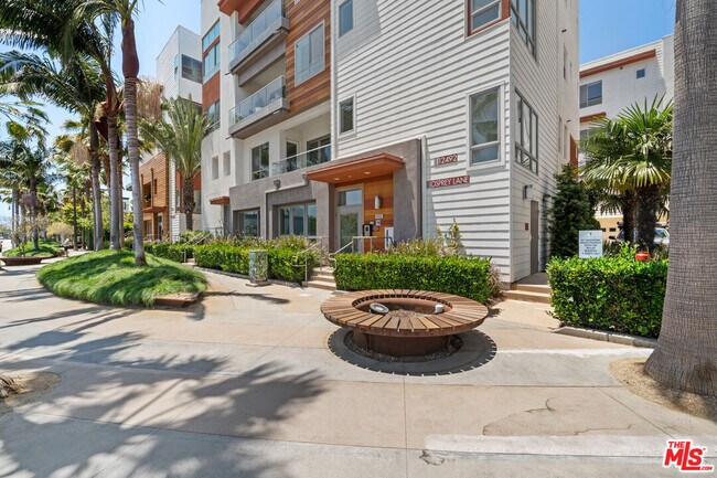 Foto del edificio - 12492 Osprey Ln