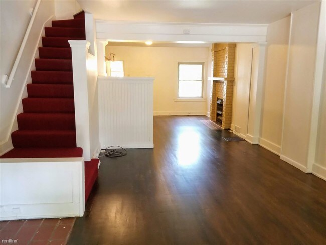 Foto del edificio - 6635 Ridgeville St