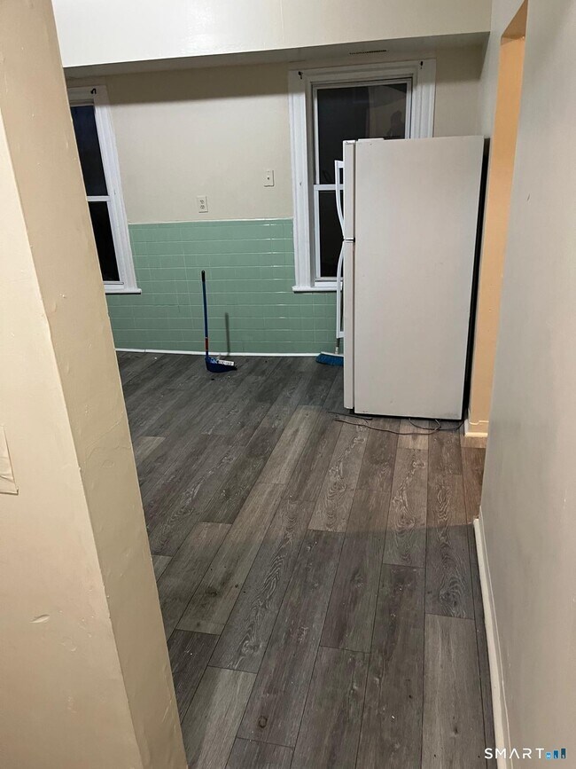 Foto del edificio - 800 Hallett St