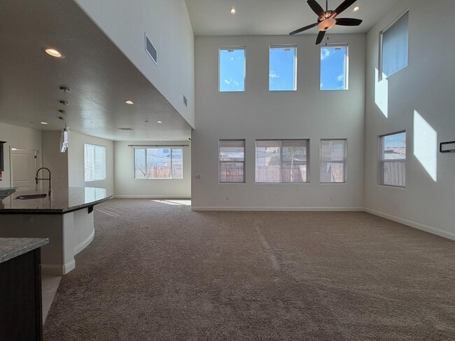 Building Photo - 4116 Twain Ave
