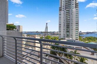 Building Photo - 234 NE 3rd St