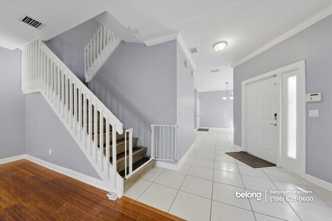 Foto del edificio - 616 SW 6th St