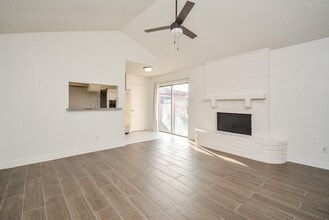 Building Photo - 4906 E Orem Dr
