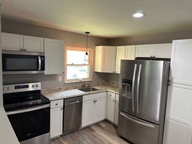 Foto del edificio - 6523 Parkland Ave