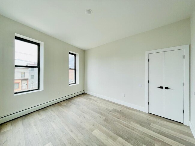 Building Photo - 1716 John F Kennedy Blvd