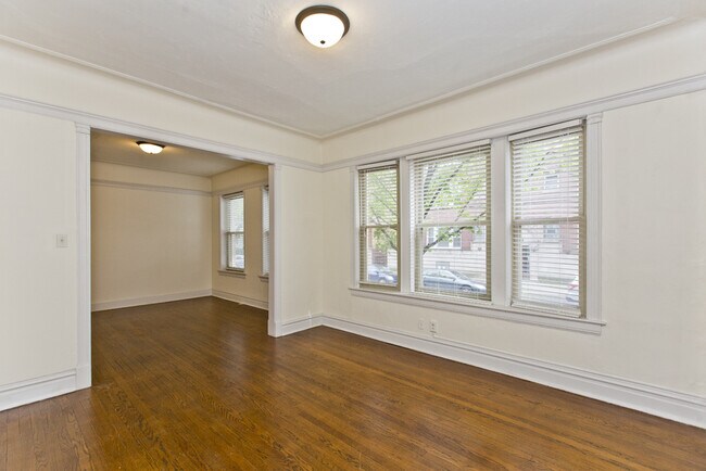 Foto del edificio - 1354 W Berwyn Ave