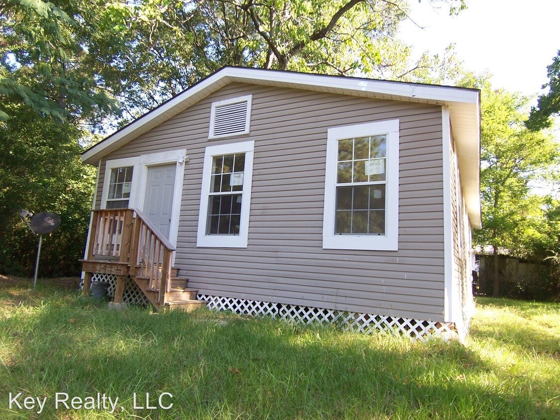 Primary Photo - 2 br, 1 bath House - 313 Smith
