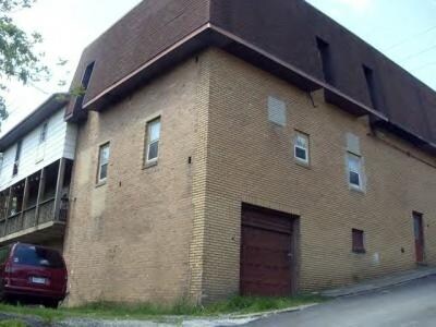 Building Photo - 3738 Marland Heights