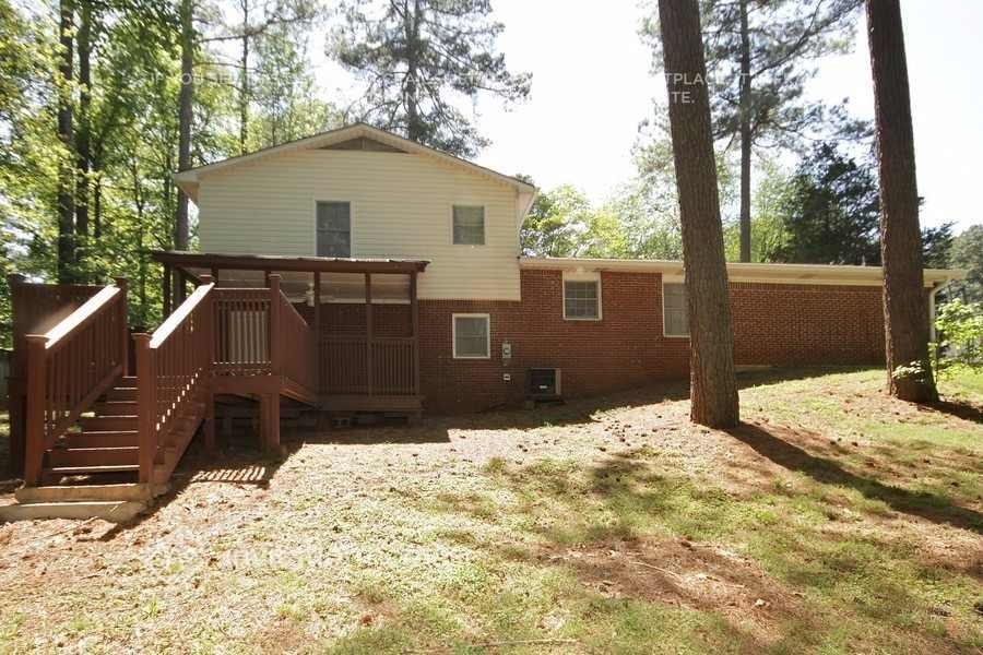 Building Photo - 150 Wilbur Ln
