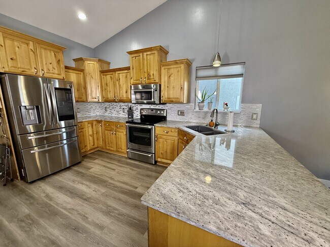 Foto del edificio - 8633 Chase Cir