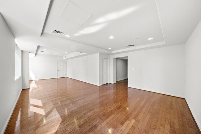 Foto del edificio - 914 Main St