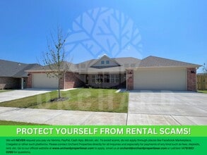 Building Photo - 528 Bradford Dr