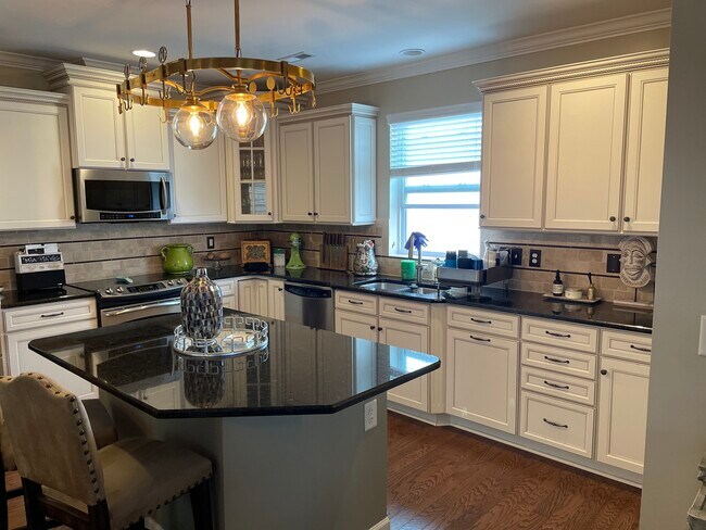 Foto del edificio - 19029 Park Terrace Ln