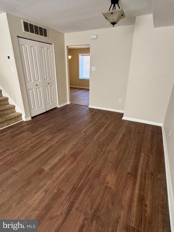 Foto del edificio - 3179 Burnley Pl