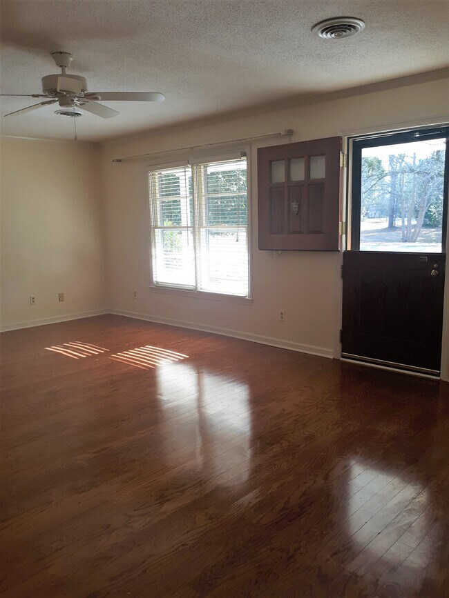 Foto del edificio - 804 Gull Ln