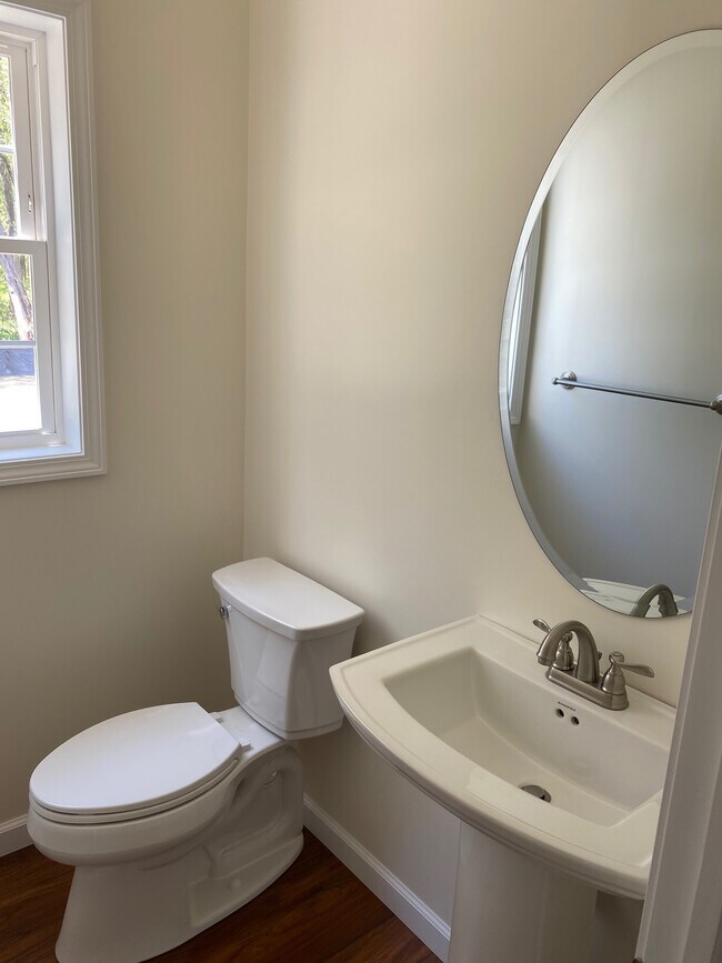 Foto del edificio - 10 Red Maple Ln