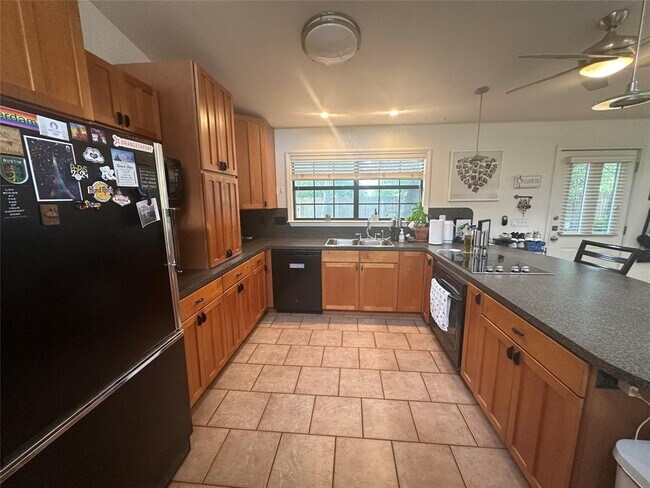 Foto del edificio - 2900 W 45th St