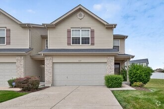 Building Photo - 527 Country Cir Dr