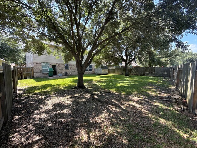 Foto del edificio - 7819 Blue Stream Ct