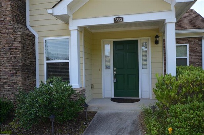 Foto del edificio - 2392 Chimney Cottage Cir NE