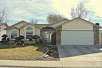 Building Photo - 9725 W Medallion Dr