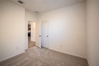 Building Photo - 5135 Persimmon Peak Pl